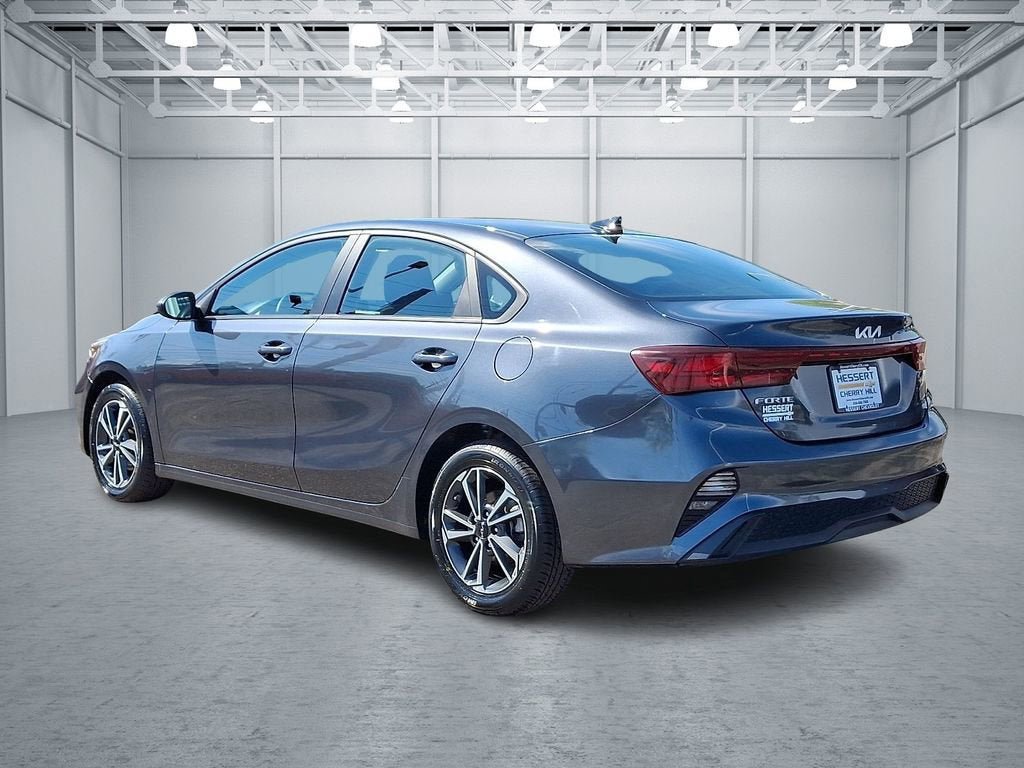 Used 2024 Kia Forte LXS FWD image 7