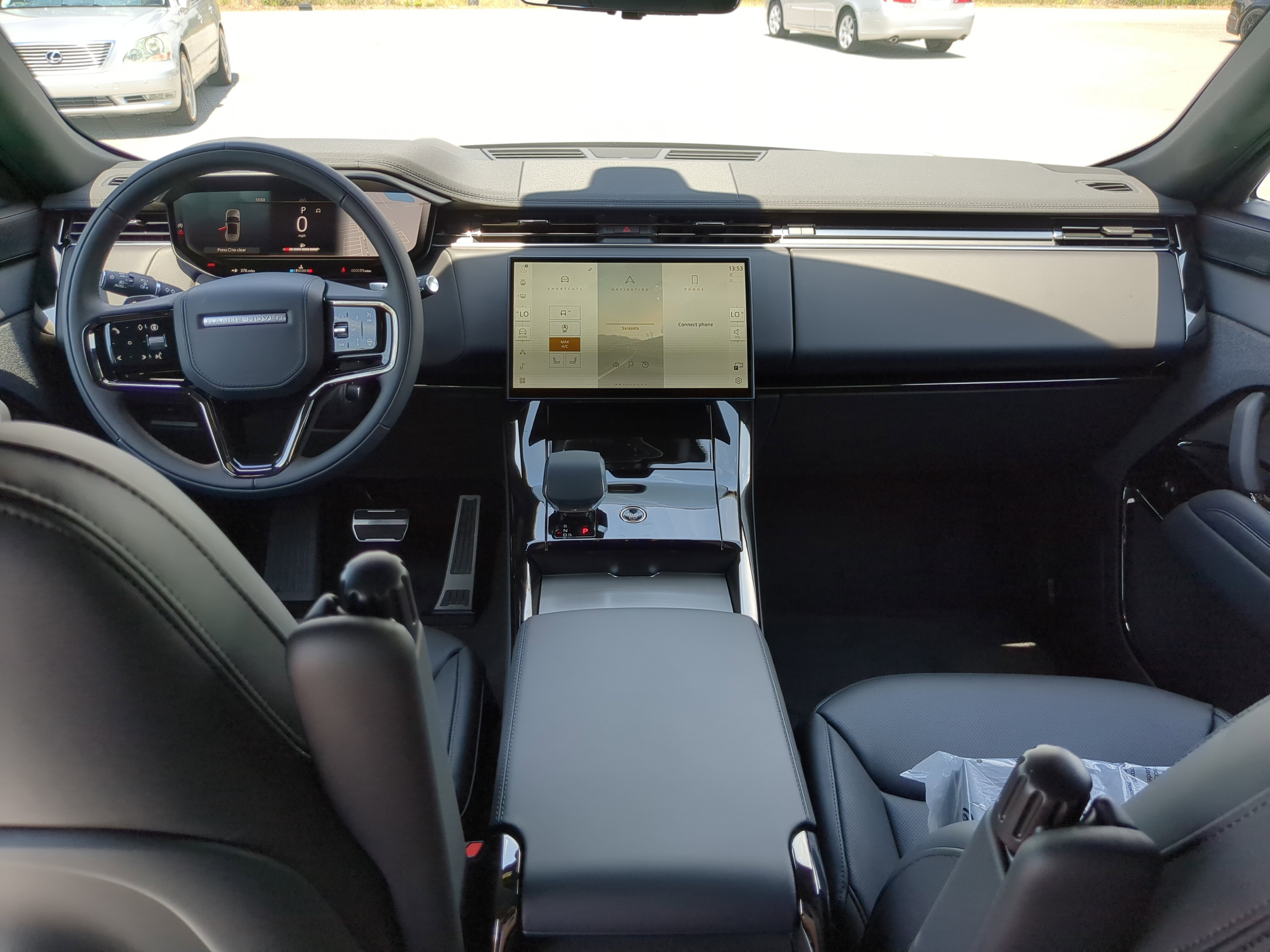 New 2025 Land Rover Range Rover Sport Dynamic SE image 11