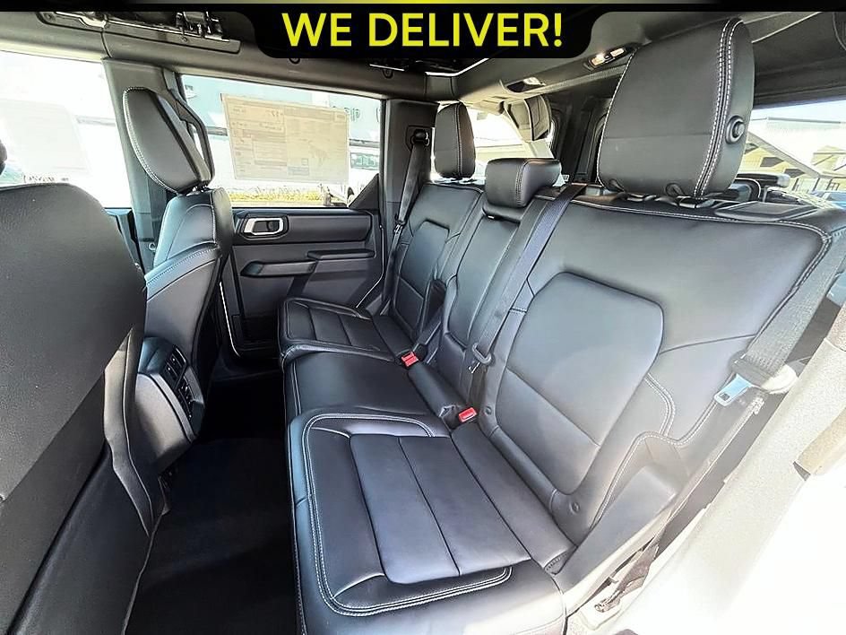 New 2026 Ford Bronco Outer Banks w/ Sasquatch Package AWD/4WD image 14