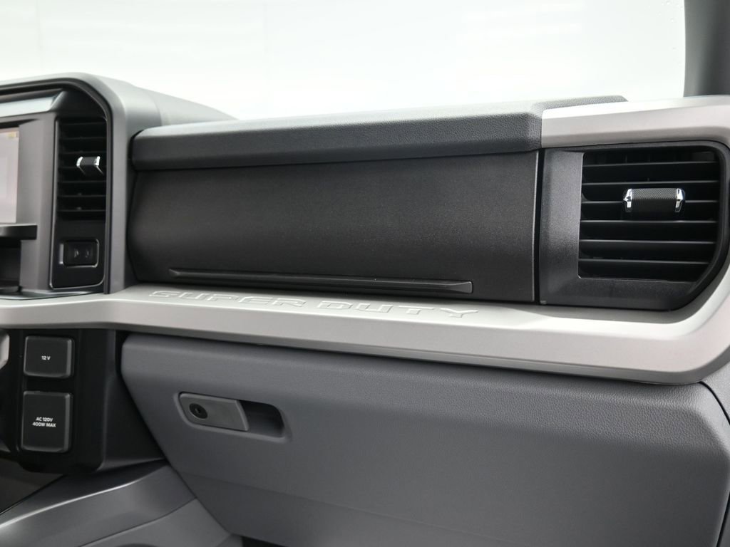 New 2026 Ford F250 XLT AWD/4WD image 29