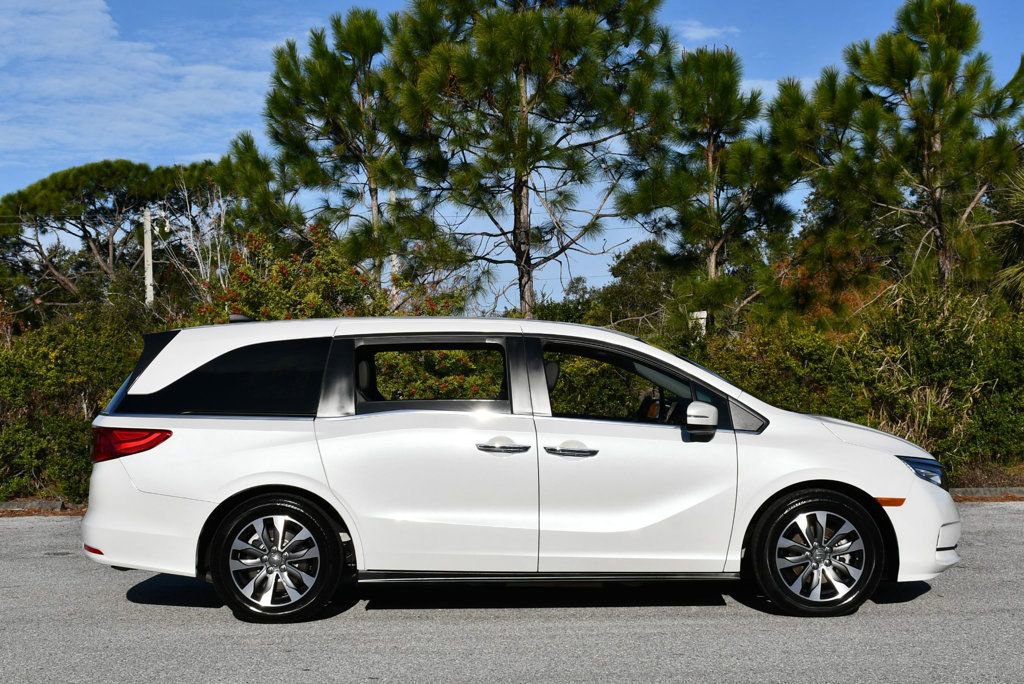 Used 2023 Honda Odyssey EX-L image 32