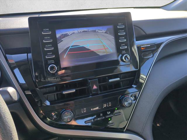 Used 2022 Toyota Camry LE image 14