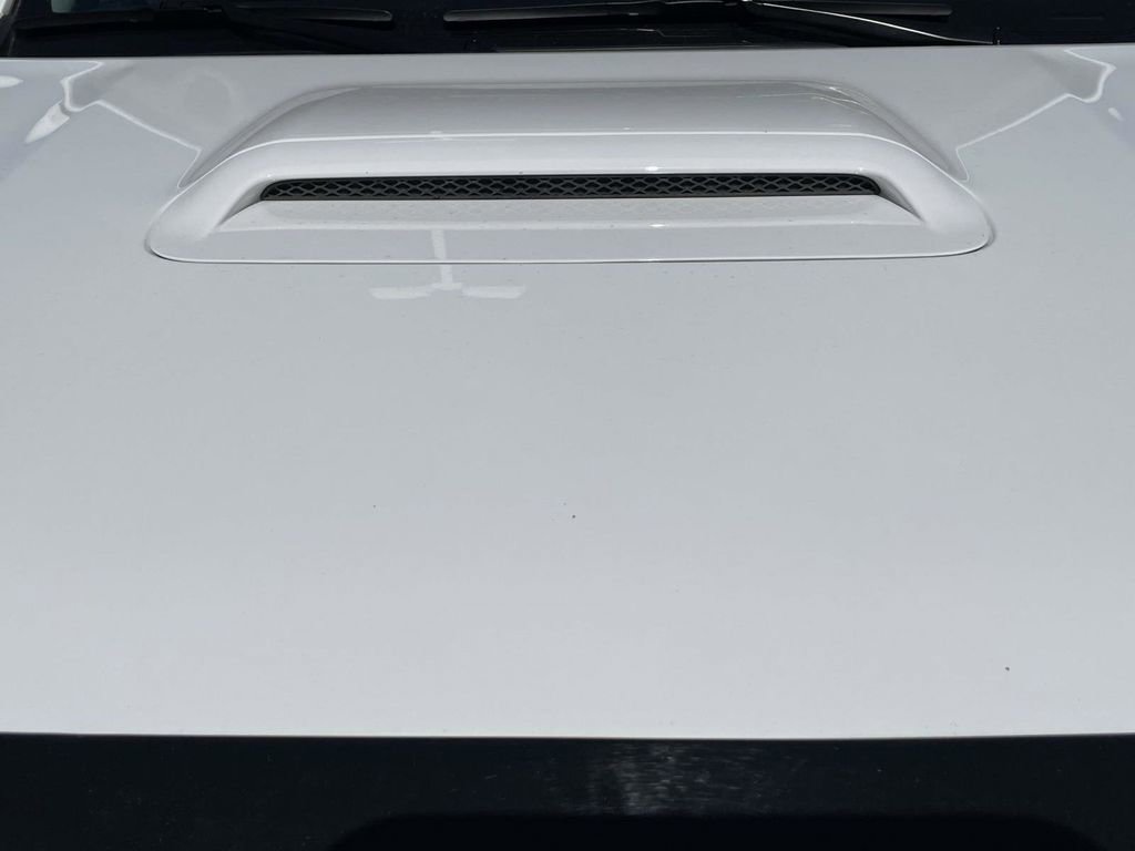 Used 2023 Toyota 4Runner TRD Off-Road Premium w/ Moonroof Package AWD/4WD image 29