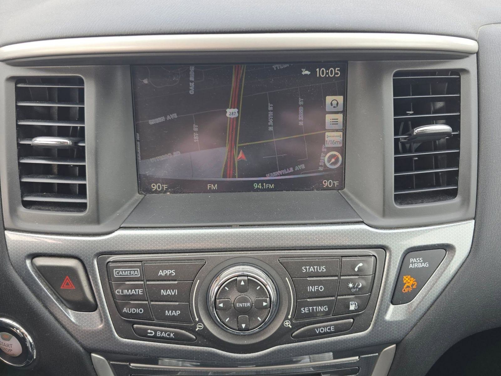 Used 2019 Nissan Pathfinder SL image 23
