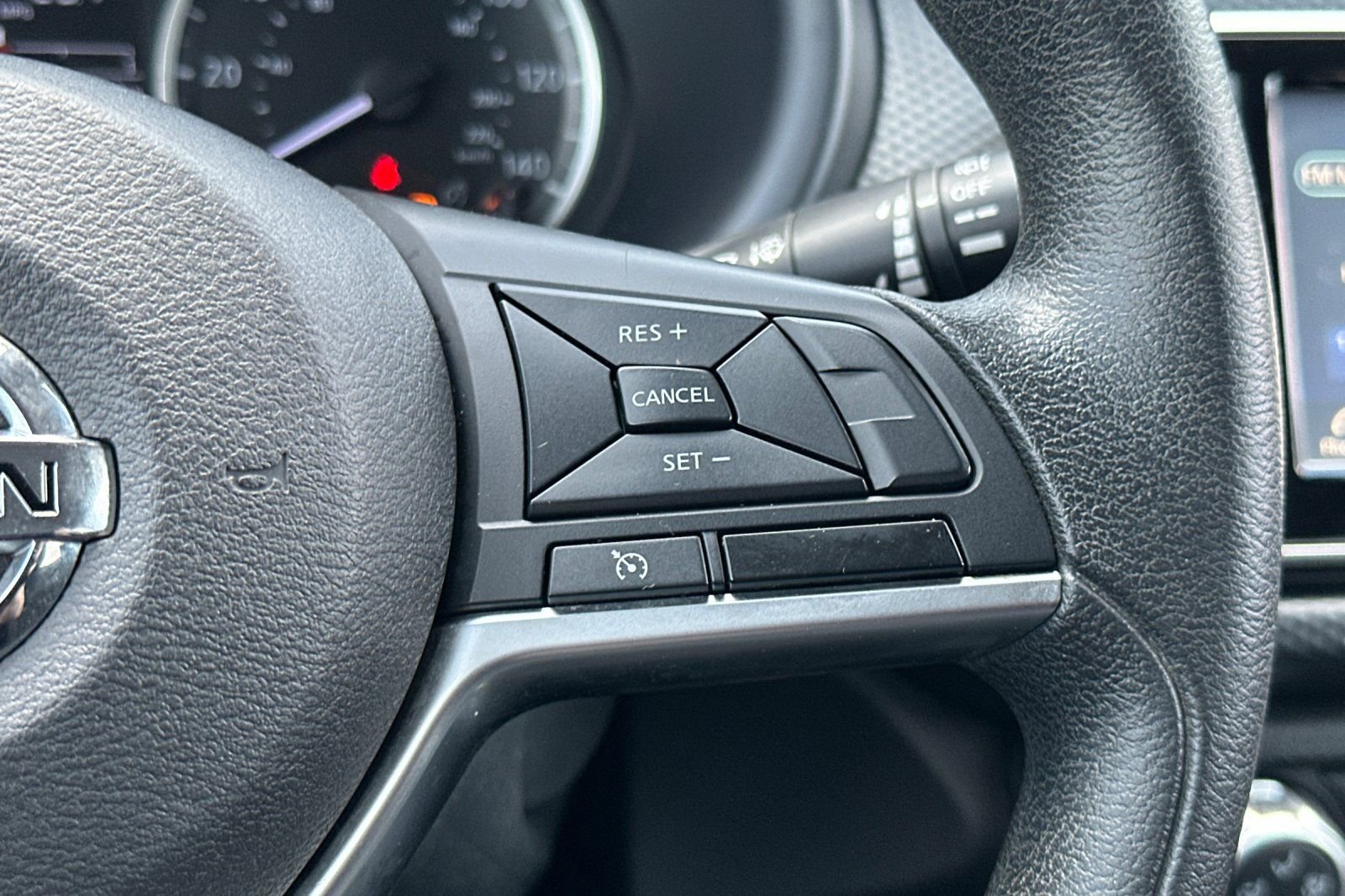 Used 2021 Nissan Kicks S image 26