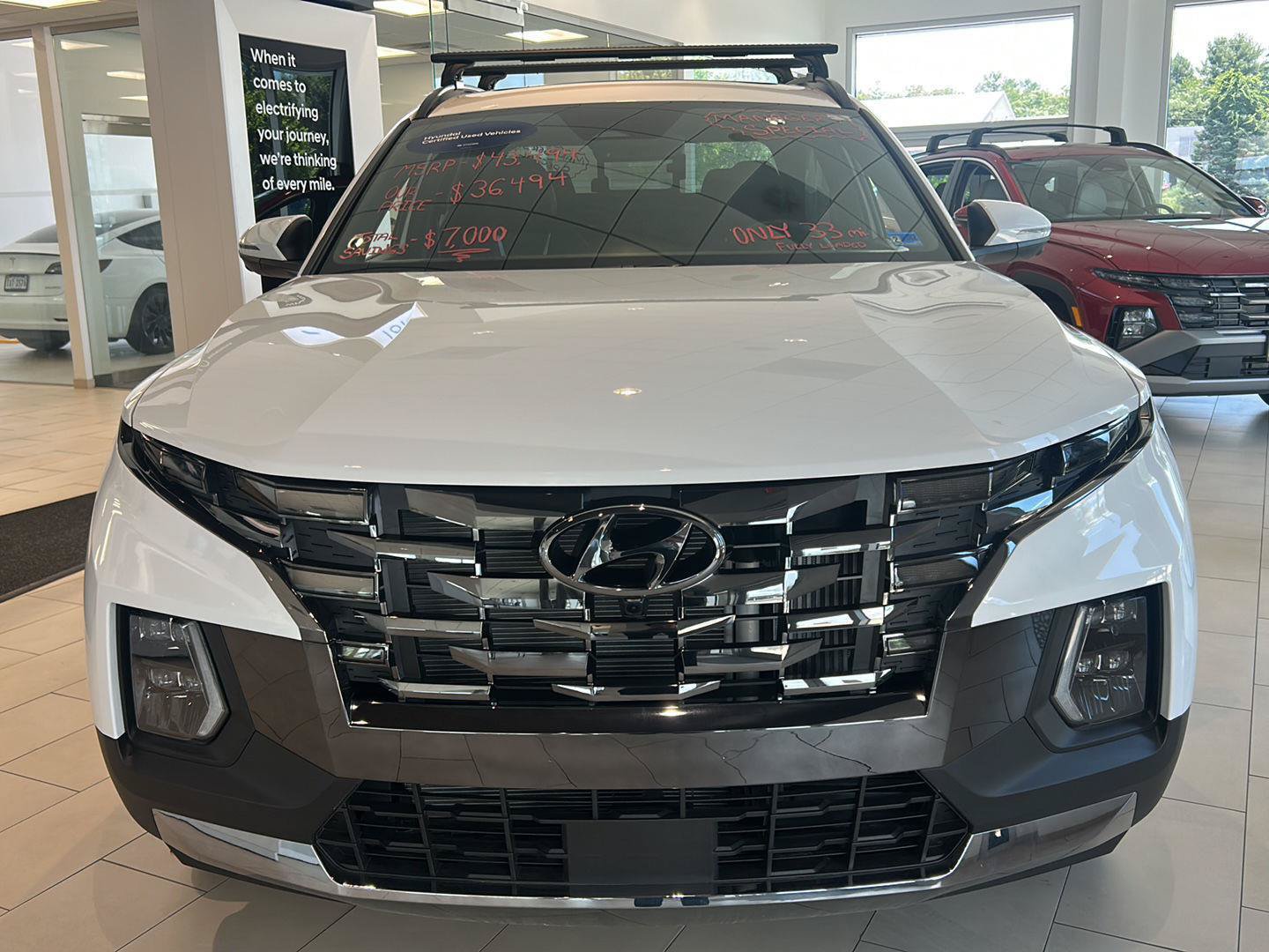 Certified 2024 Hyundai Santa Cruz Limited AWD/4WD image 8