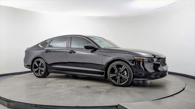 Used 2024 Honda Accord Sport image 11