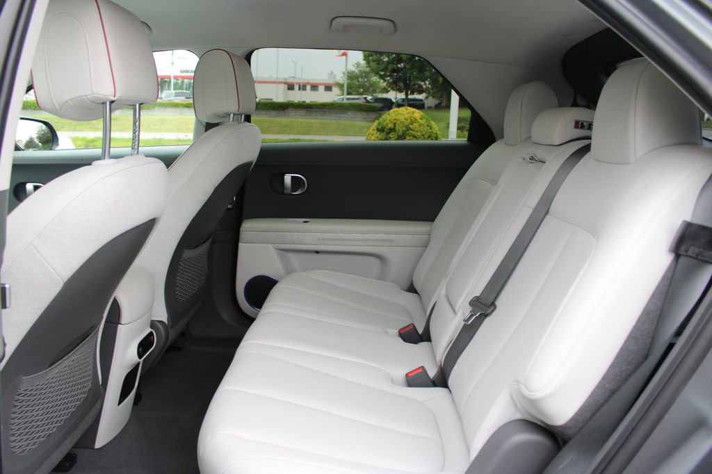Used 2023 Hyundai Ioniq 5 SEL AWD/4WD image 12