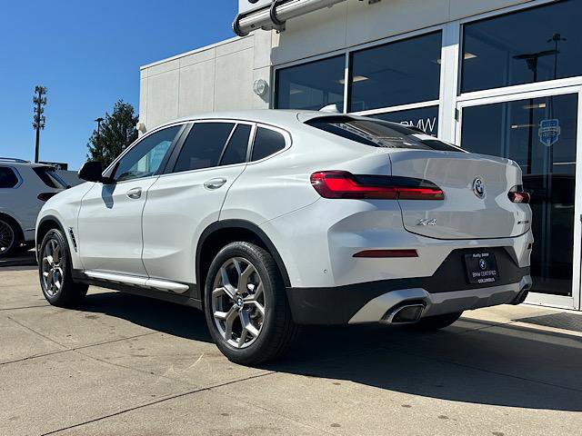 Certified 2025 BMW X4 xDrive30i AWD/4WD image 6