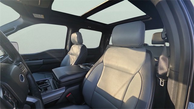 Used 2023 Ford F150 Lightning Lariat w/ Equipment Group 511A High image 16