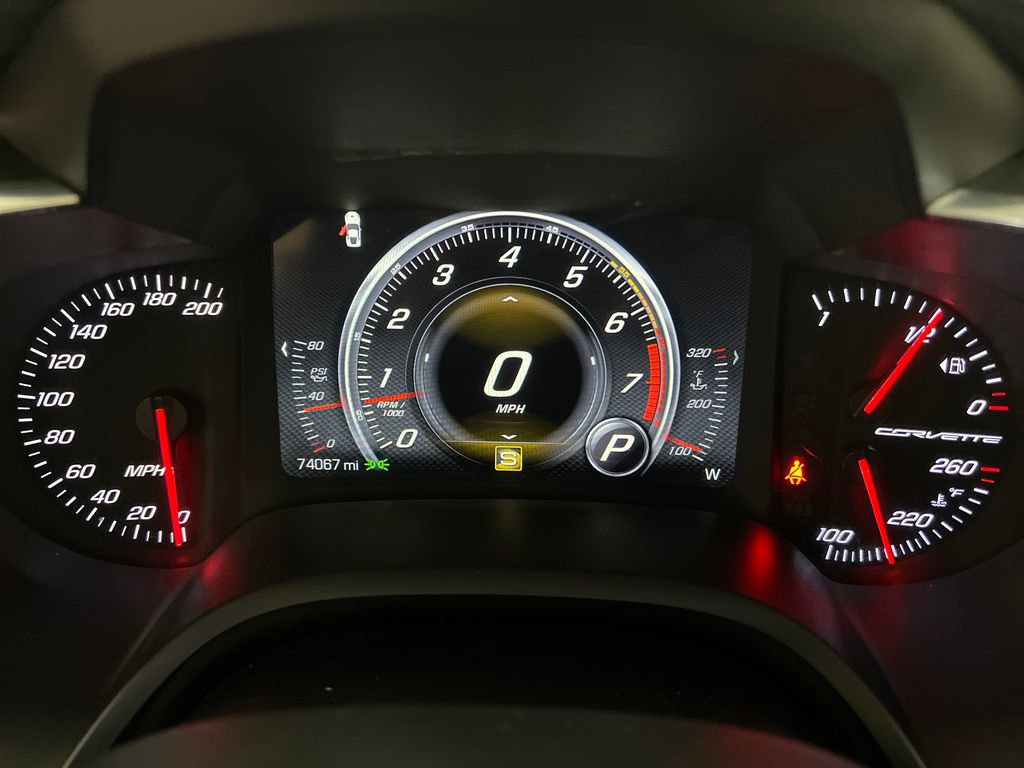 Used 2016 Chevrolet Corvette Stingray Coupe w/ Carbon Flash Badge Package RWD image 17