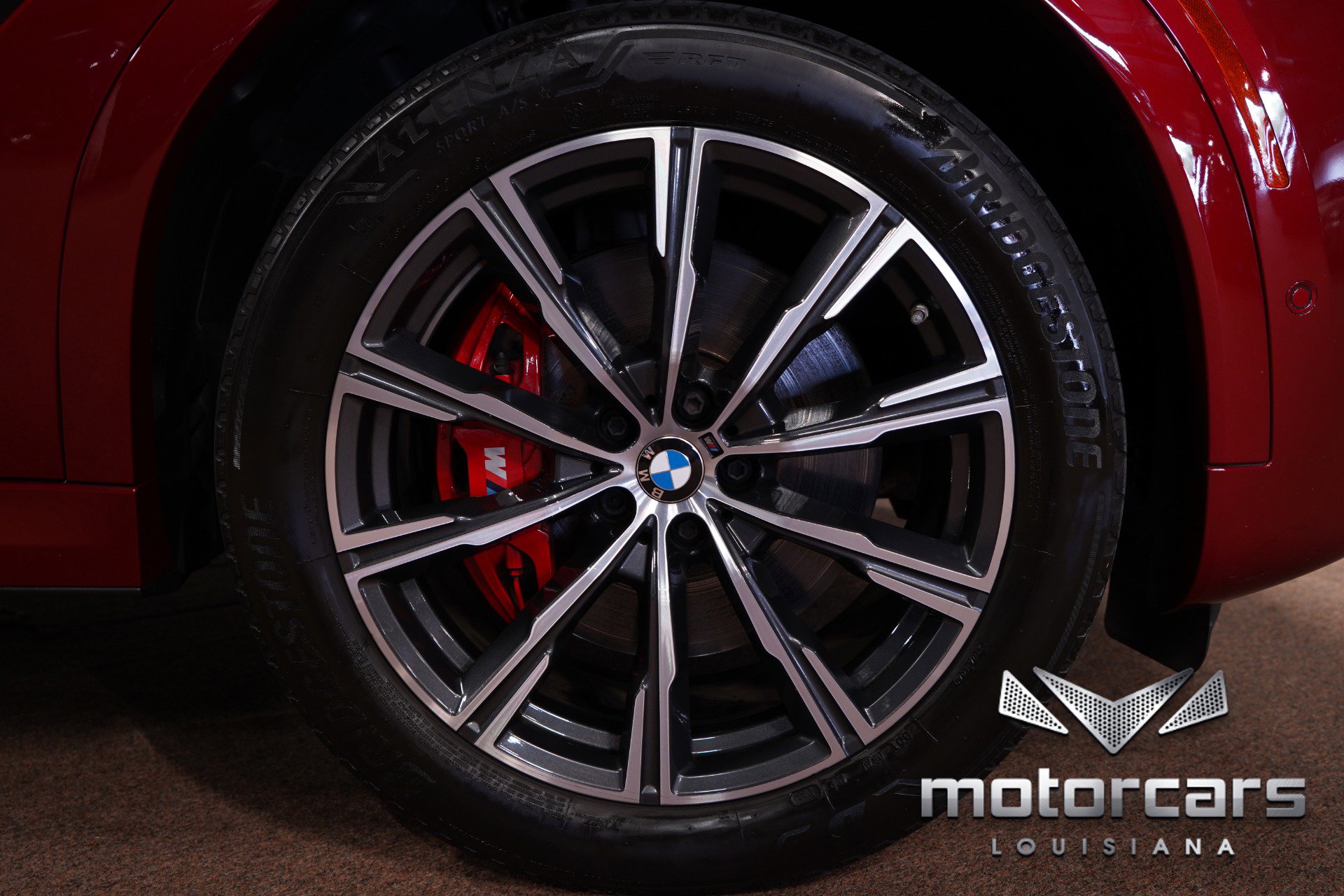 Used 2022 BMW X6 xDrive40i w/ Executive Package image 22
