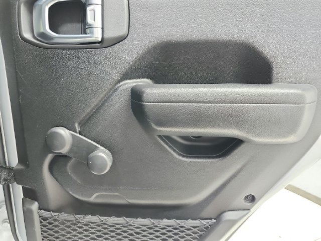 Used 2024 Jeep Wrangler Unlimited Sport AWD/4WD image 41