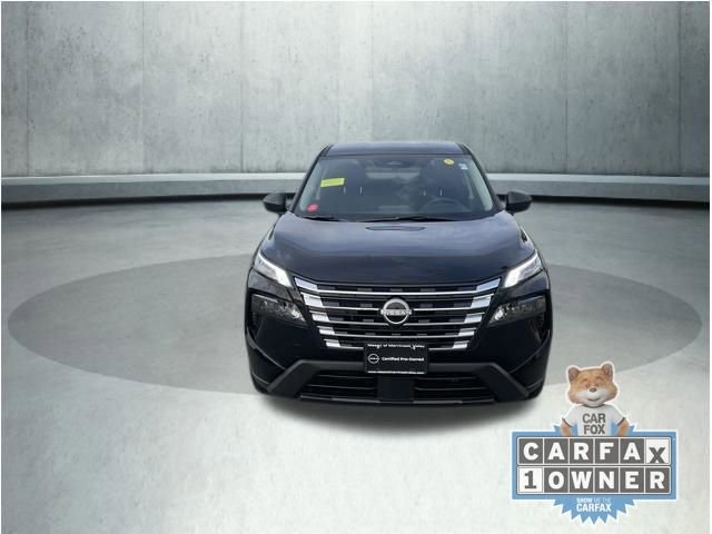 Used 2026 Nissan Rogue S AWD/4WD image 2