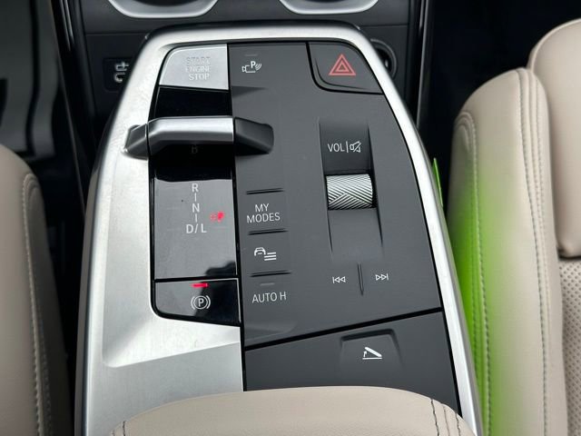 Certified 2025 BMW X2 xDrive28i image 21