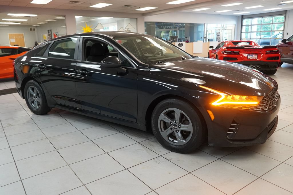Used 2021 Kia K5 LX FWD image 13