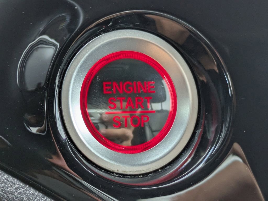Used 2017 Honda Pilot Elite image 30