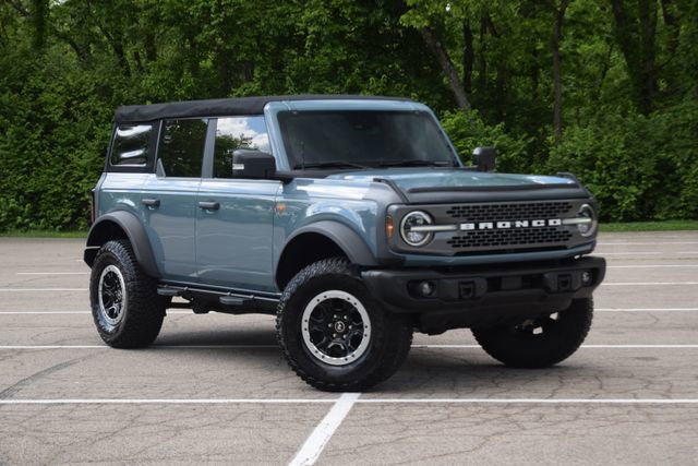 Used 2022 Ford Bronco Badlands AWD/4WD image 1
