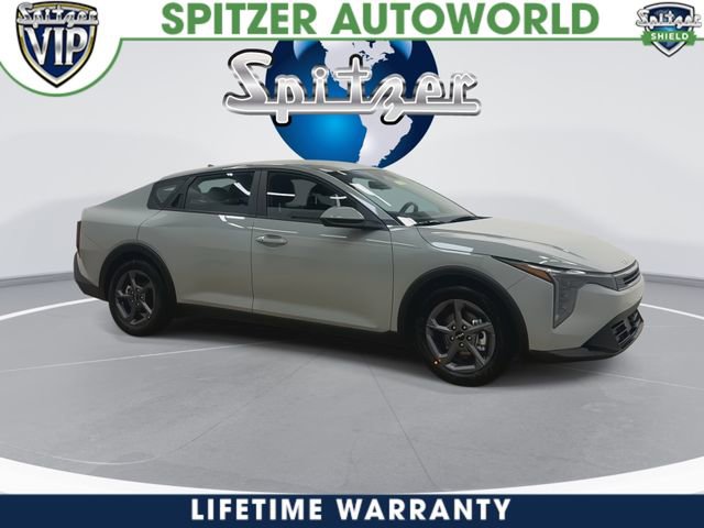 New 2026 Kia K4 LXS image 7