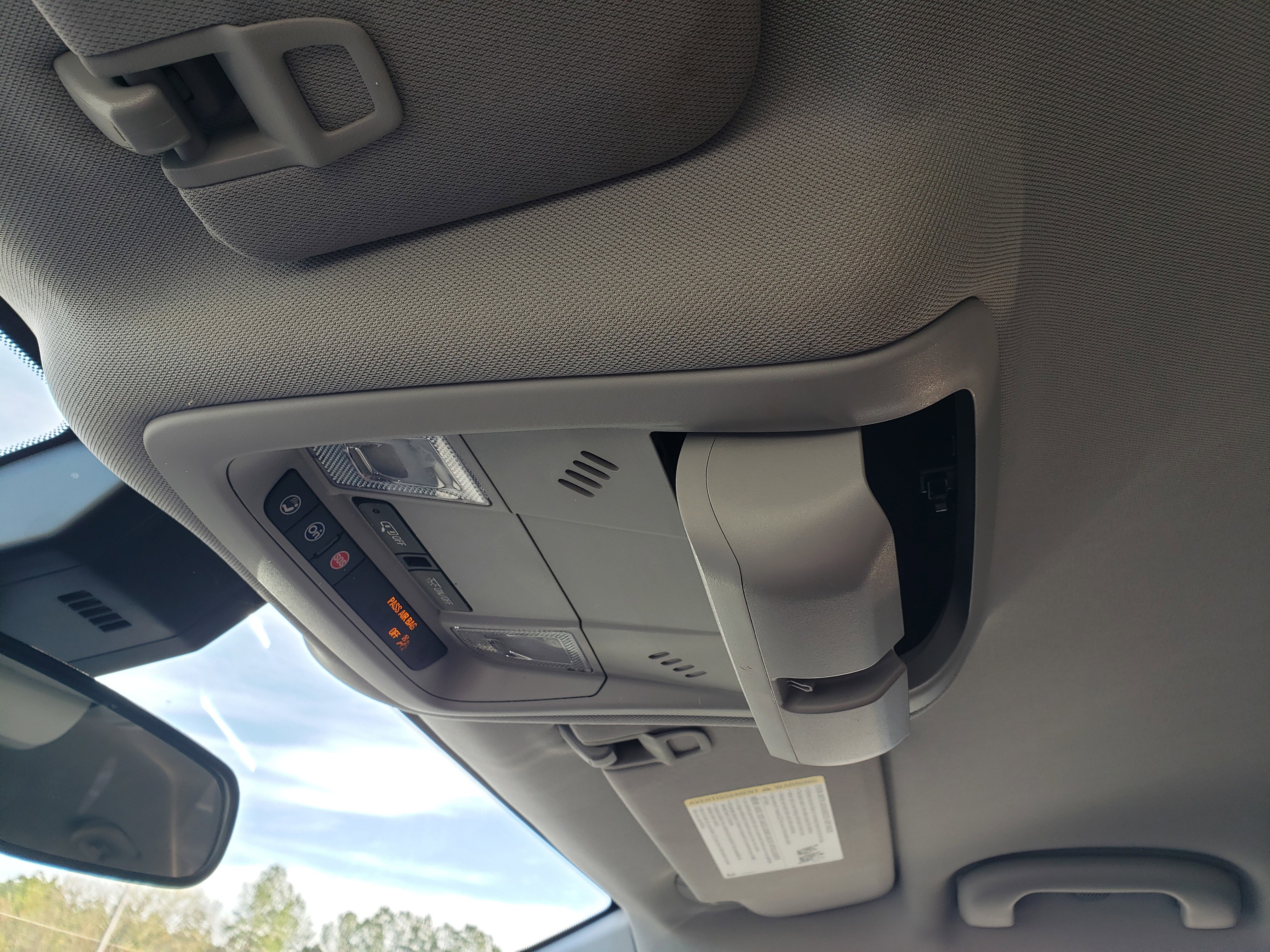 Used 2022 Chevrolet Equinox LT w/ Driver Convenience Package image 27