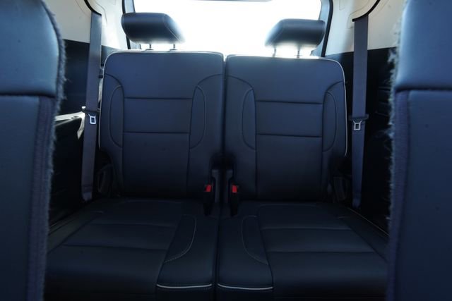 Used 2021 GMC Acadia Denali w/ Denali Ultimate Package image 28