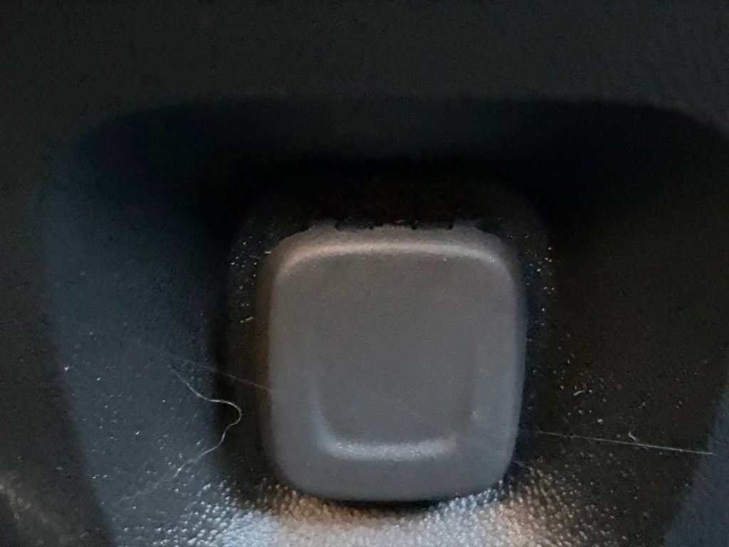 Used 2024 Chevrolet Malibu RS w/ LPO, Floor Liner Package FWD image 12