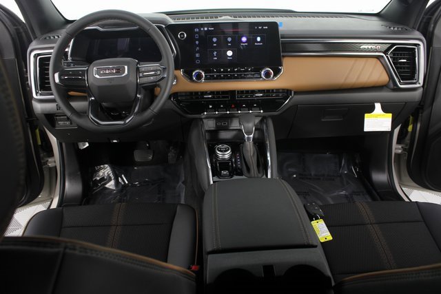 New 2026 GMC Canyon AT4 image 9