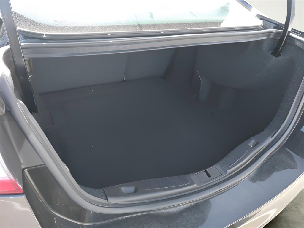 Used 2016 Ford Fusion Titanium image 11