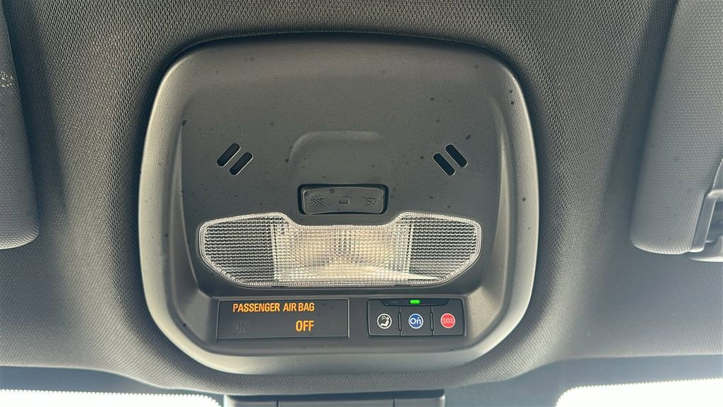 Used 2025 Buick Envista Preferred image 29