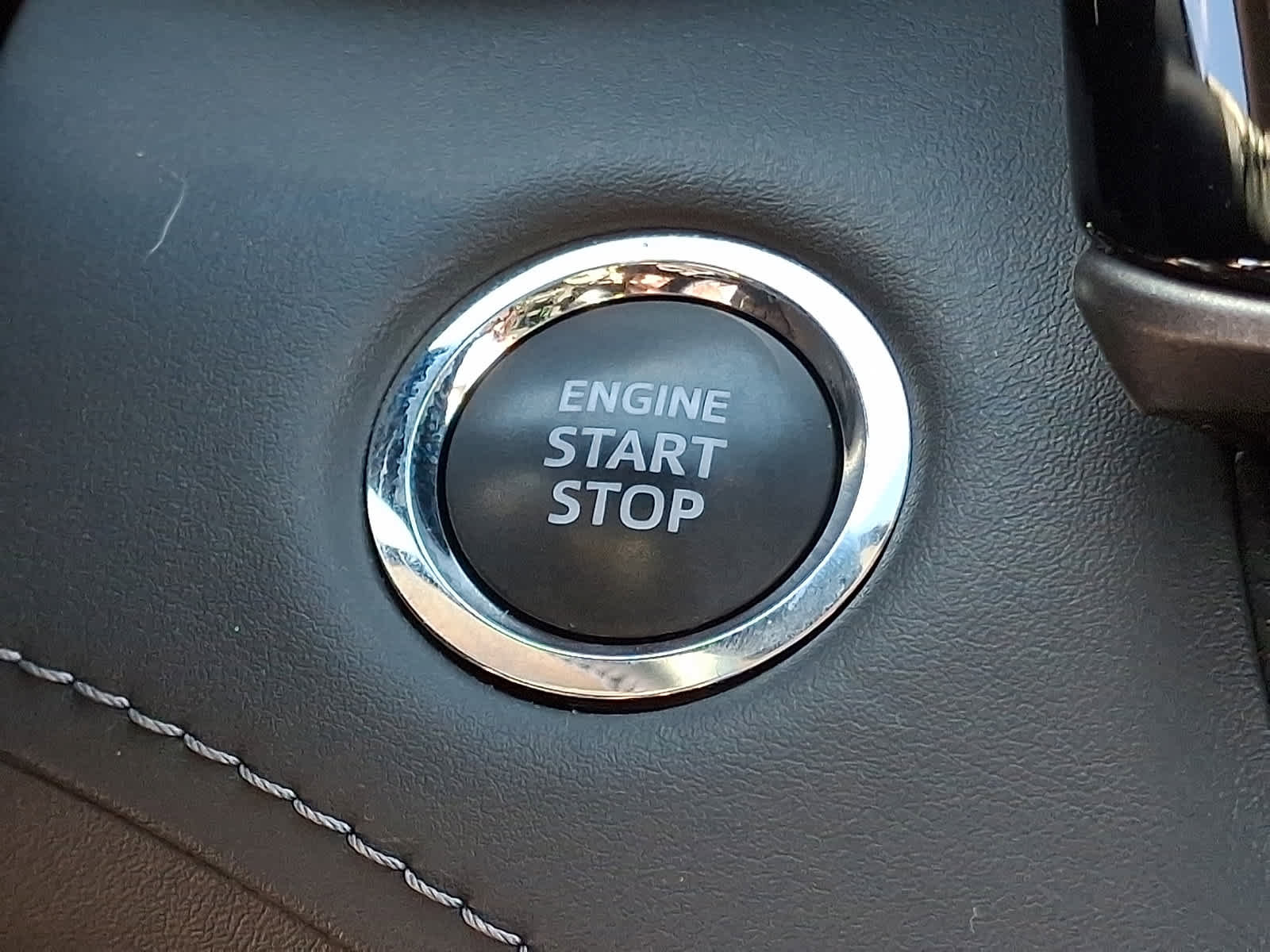 Used 2023 Toyota Highlander XLE image 26