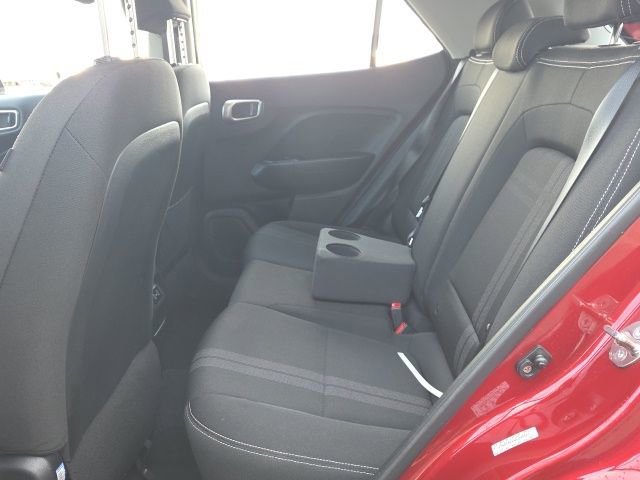 Used 2024 Hyundai Venue SEL image 11