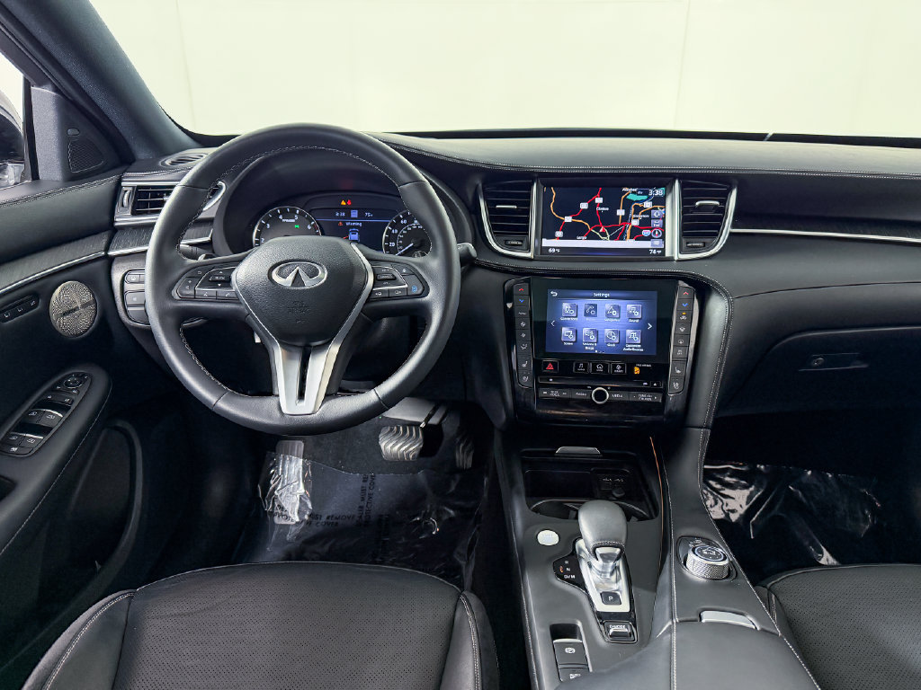 Used 2023 INFINITI QX55 Sensory w/ Lighting Package AWD/4WD image 18