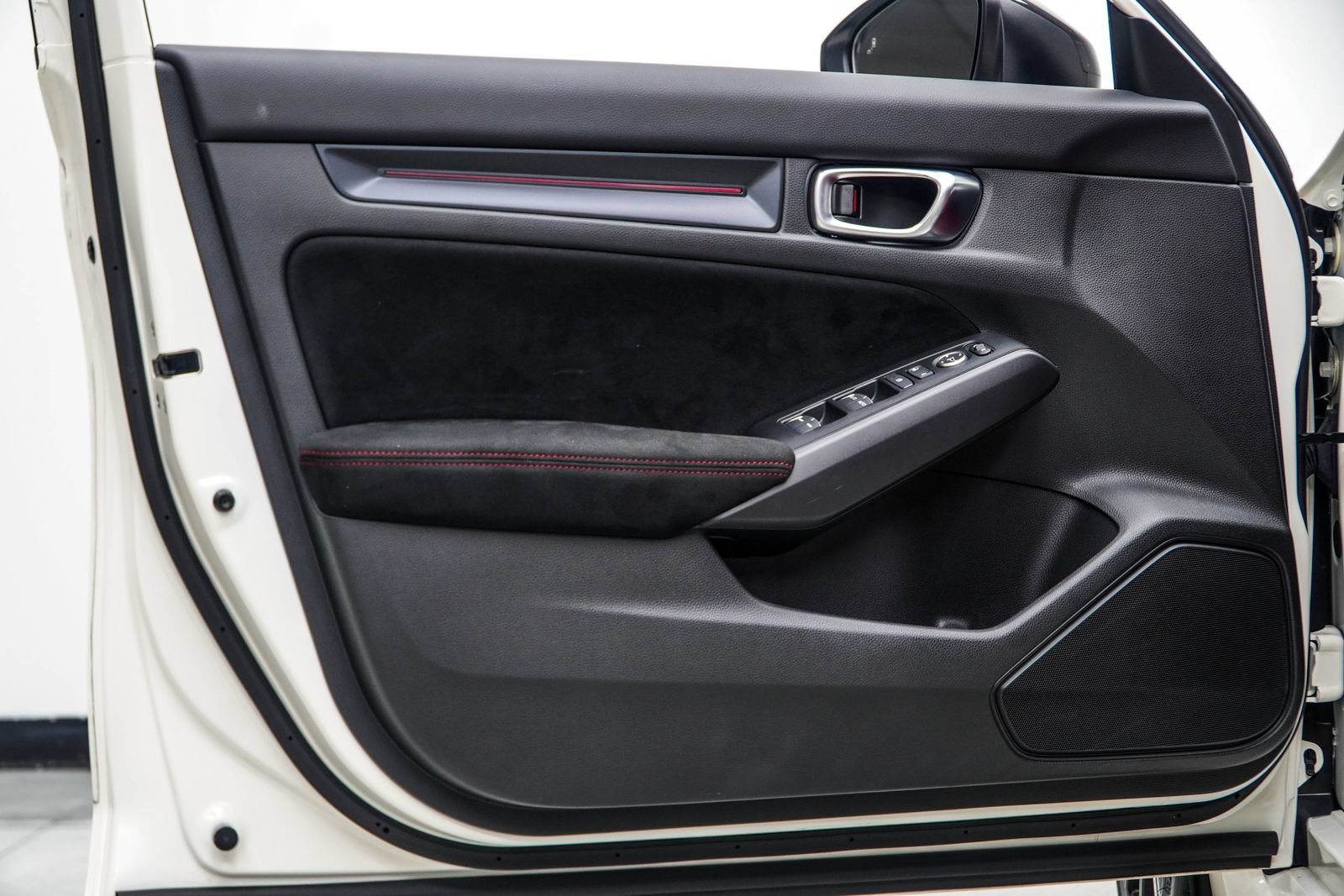 Used 2025 Honda Civic Type R image 35