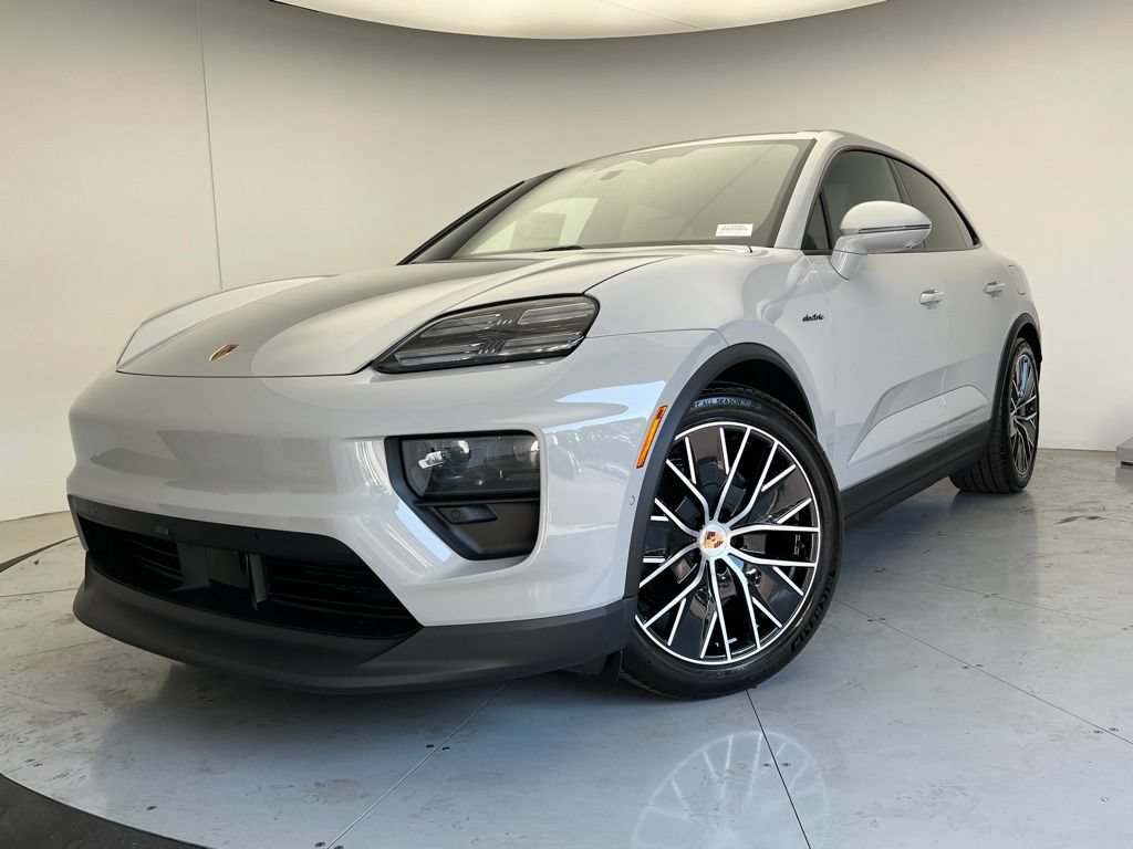 New 2026 Porsche Macan 4 Electric