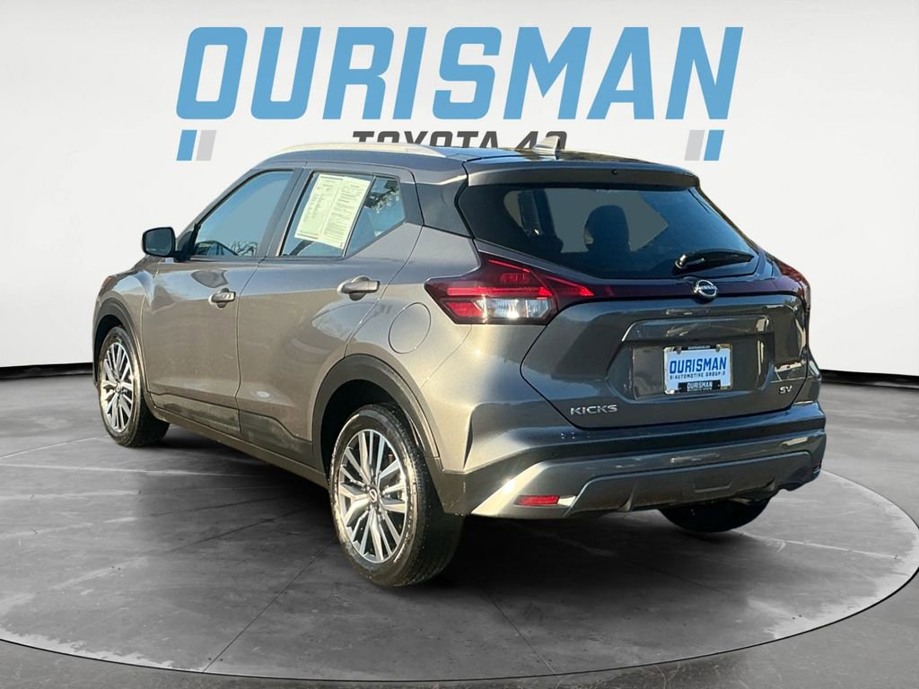 Used 2024 Nissan Kicks SV image 5