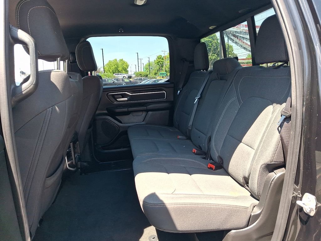 Used 2022 RAM 1500 Big Horn AWD/4WD image 12
