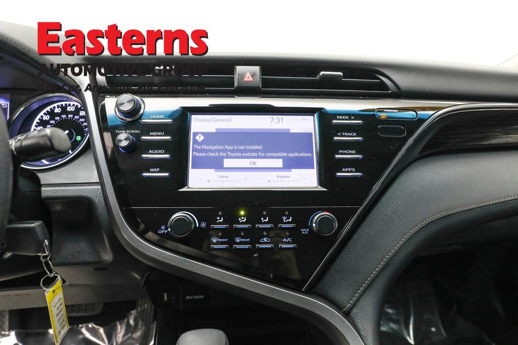 Used 2019 Toyota Camry LE image 12