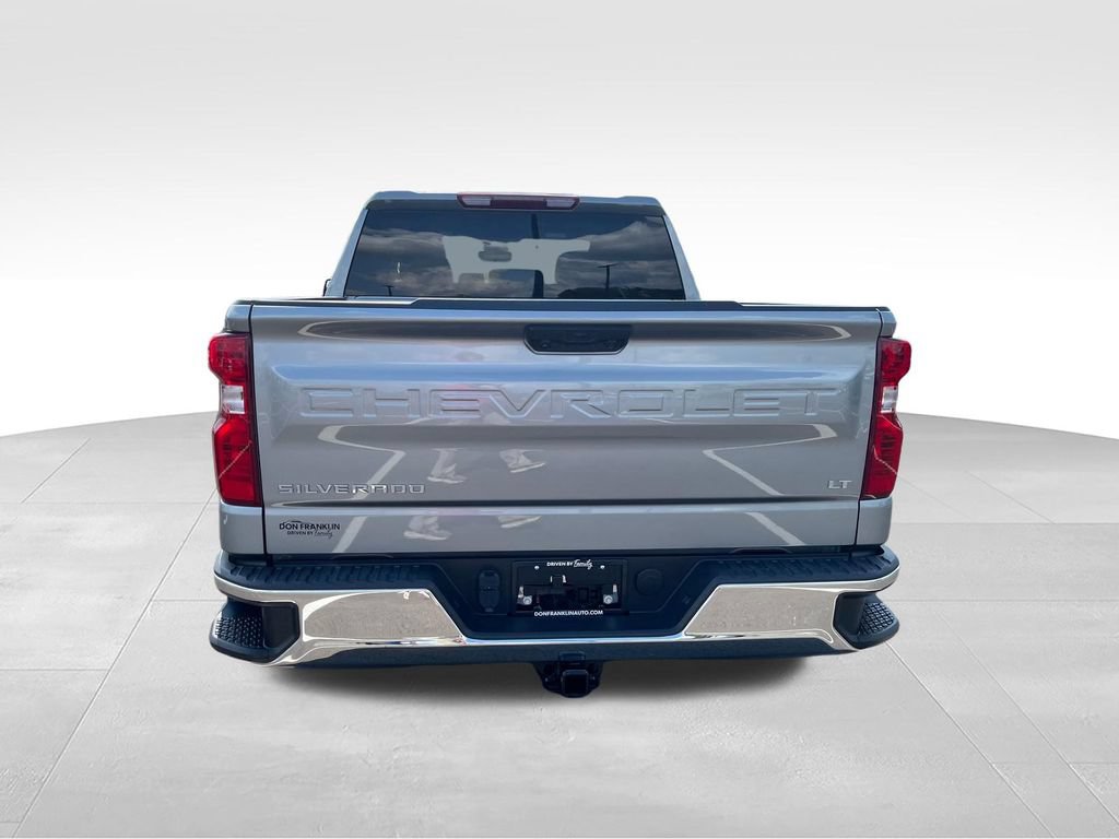Used 2023 Chevrolet Silverado 1500 LT AWD/4WD image 4