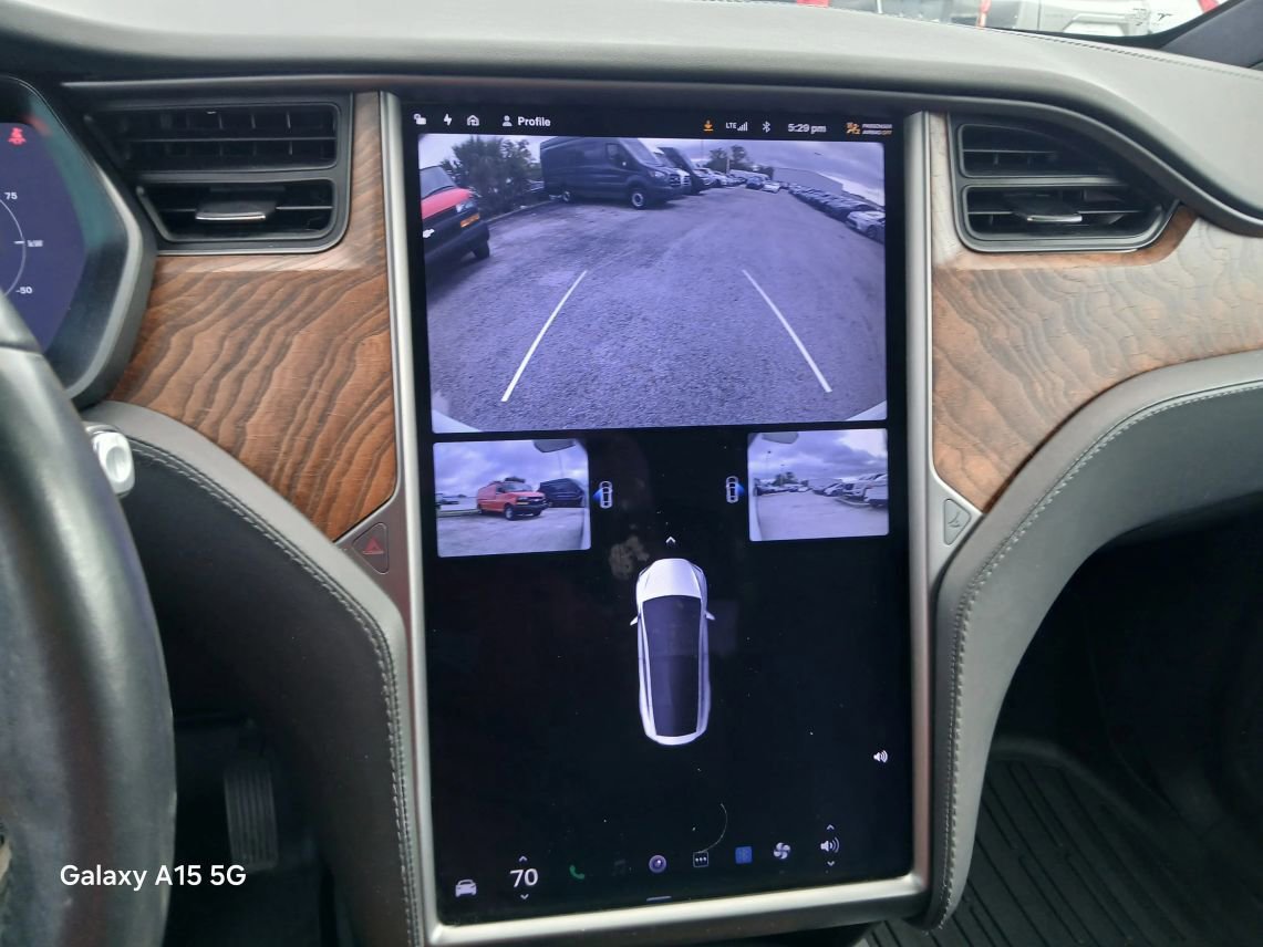 Used 2020 Tesla Model X Long Range AWD/4WD image 29