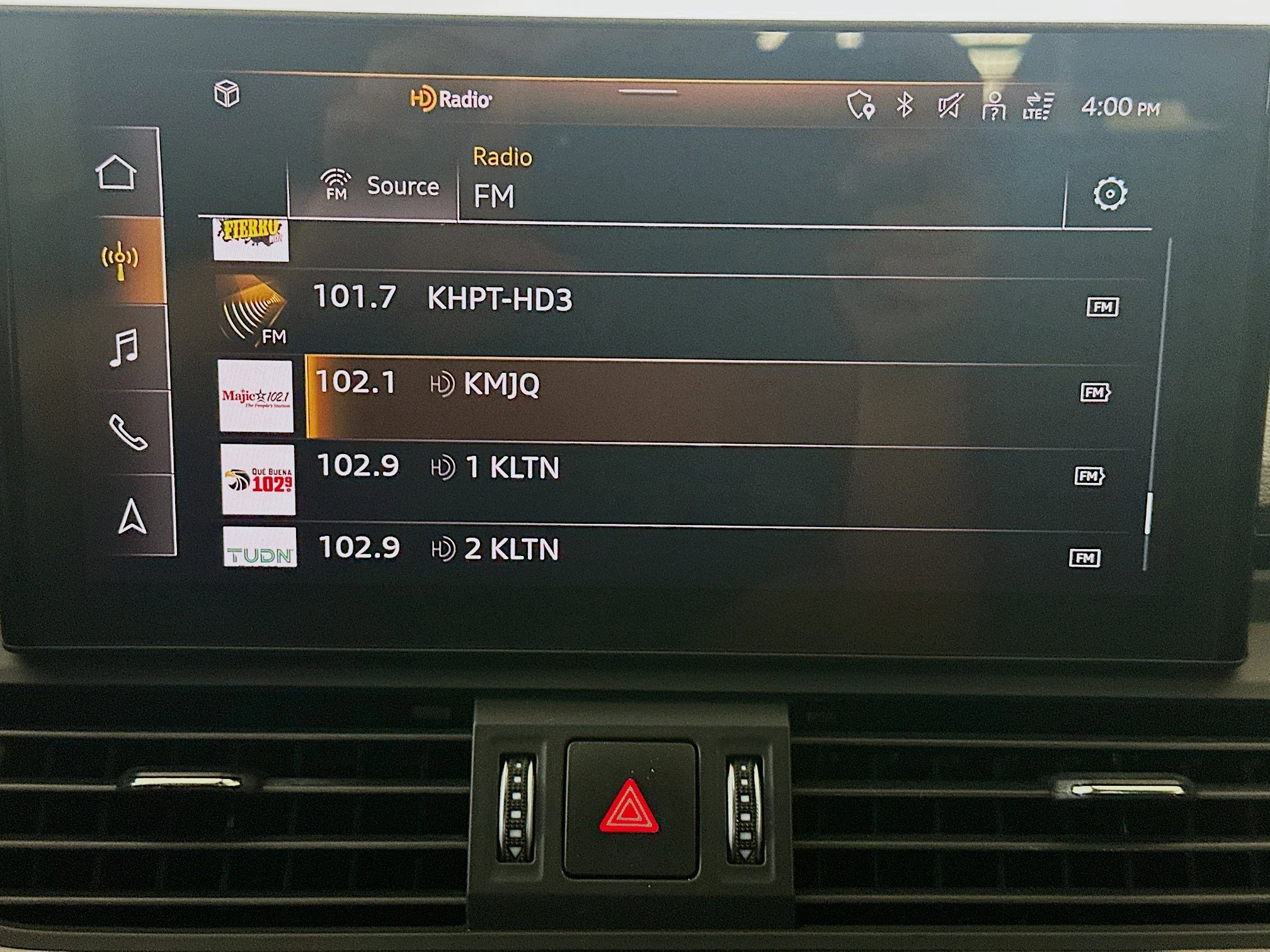 Used 2023 Audi Q5 2.0T Premium w/ Convenience Package image 19