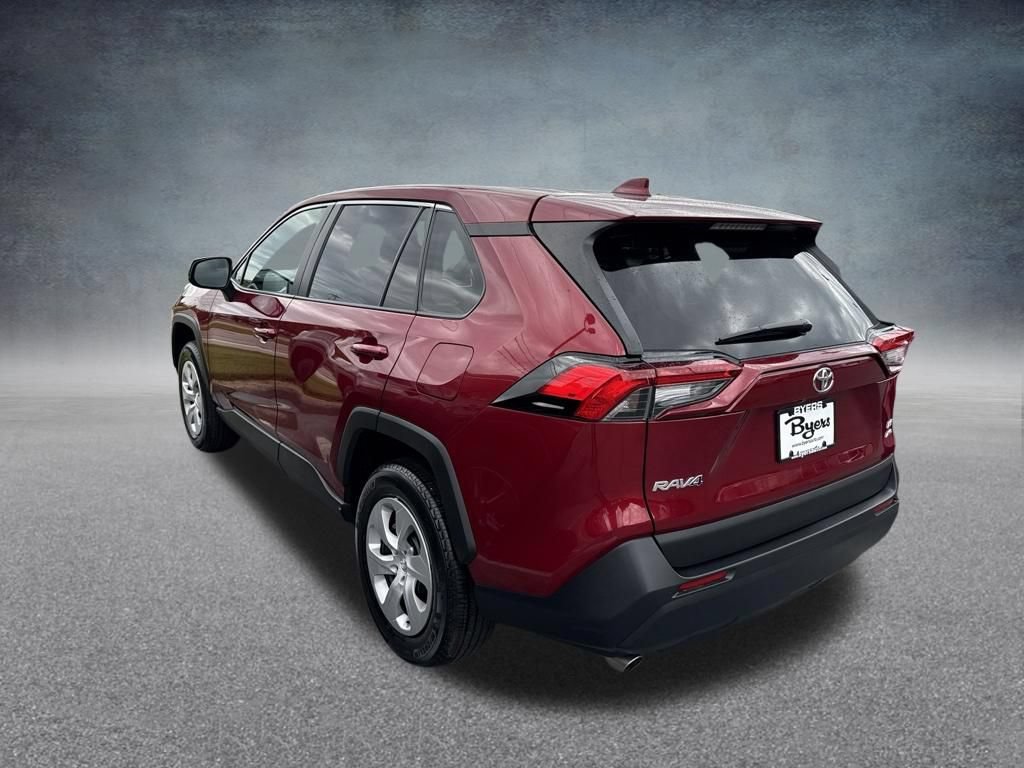 Used 2025 Toyota RAV4 LE AWD/4WD image 7