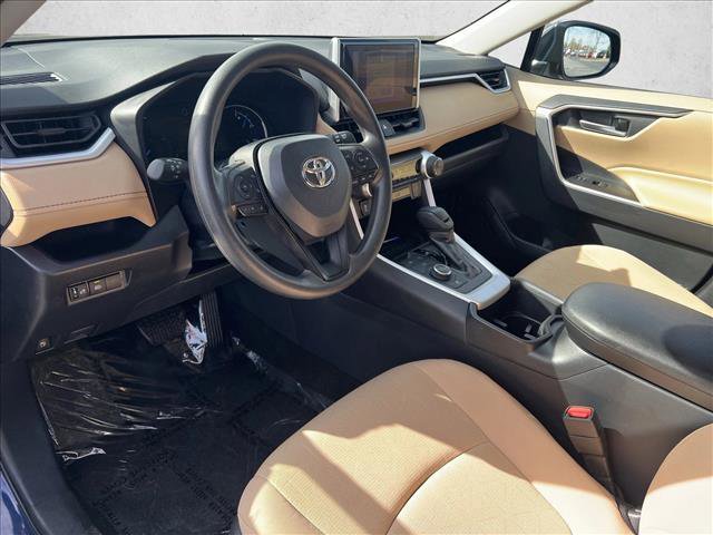 Certified 2025 Toyota RAV4 XLE image 9