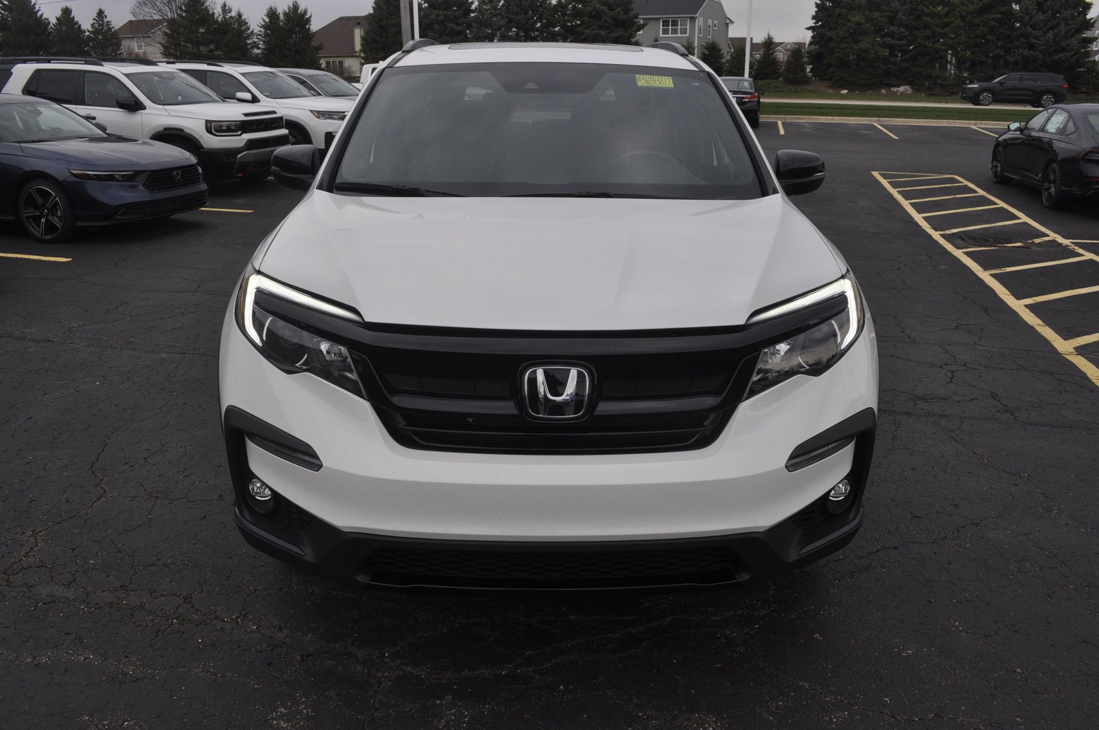 Used 2022 Honda Pilot TrailSport image 2