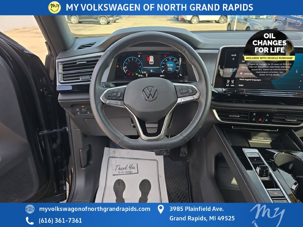 Used 2024 Volkswagen Atlas Cross Sport SE AWD/4WD image 14