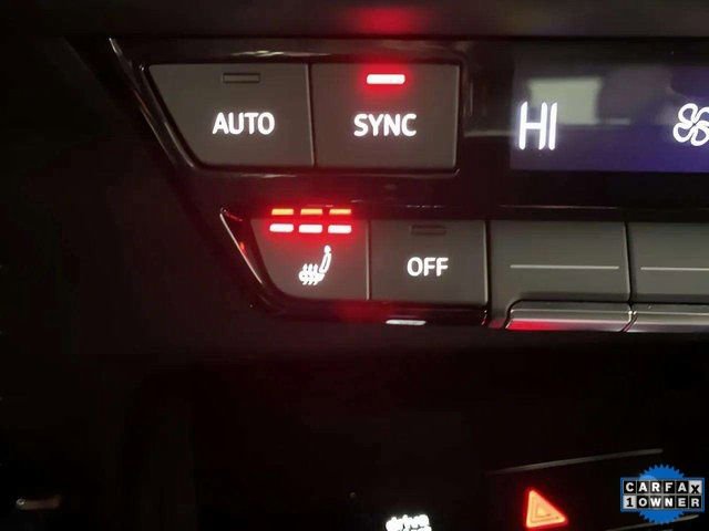 Used 2024 Audi Q4 e-tron Premium Plus w/ Premium Plus image 55