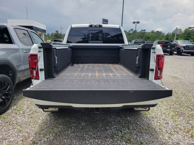 Used 2025 RAM 2500 Limited AWD/4WD image 8