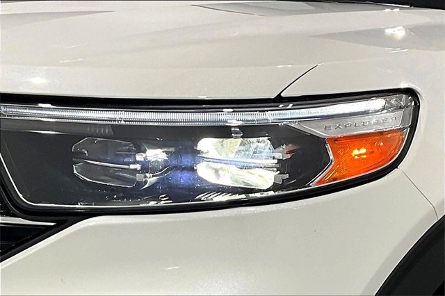 Used 2021 Ford Explorer XLT w/ Equipment Group 202A image 31