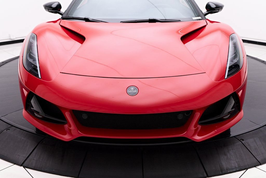Used 2025 Lotus Emira RWD image 20