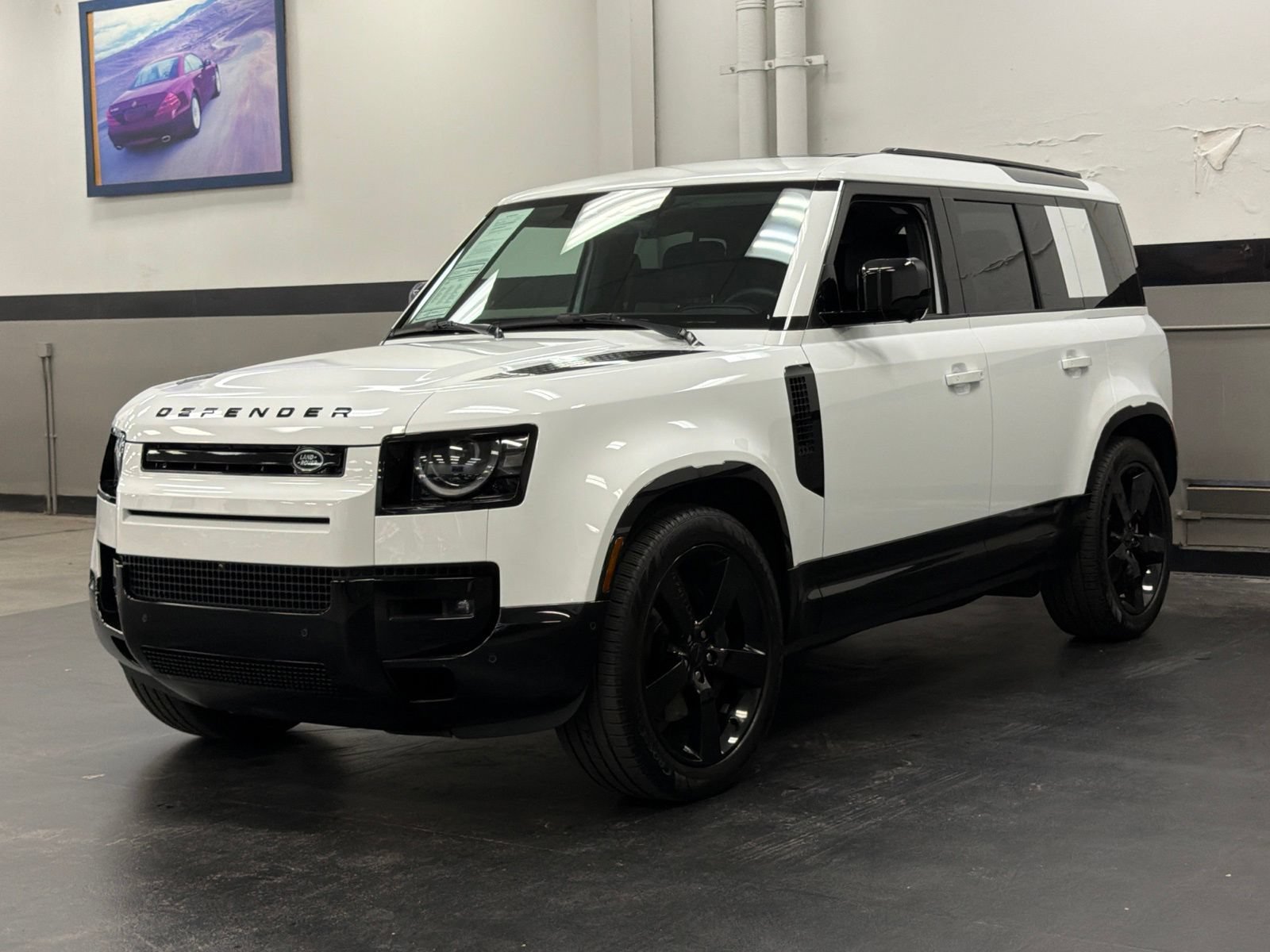 Used 2026 Land Rover Defender 110 X-Dynamic SE AWD/4WD image 6