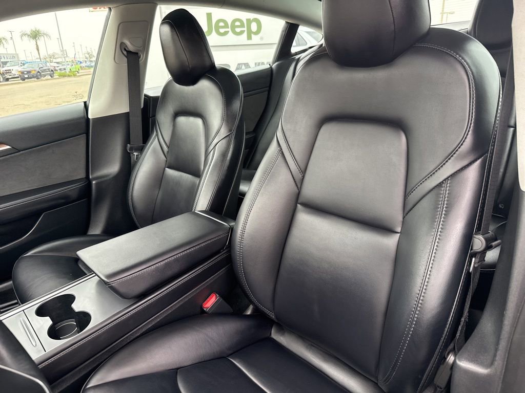 Used 2023 Tesla Model 3 Standard Range image 20